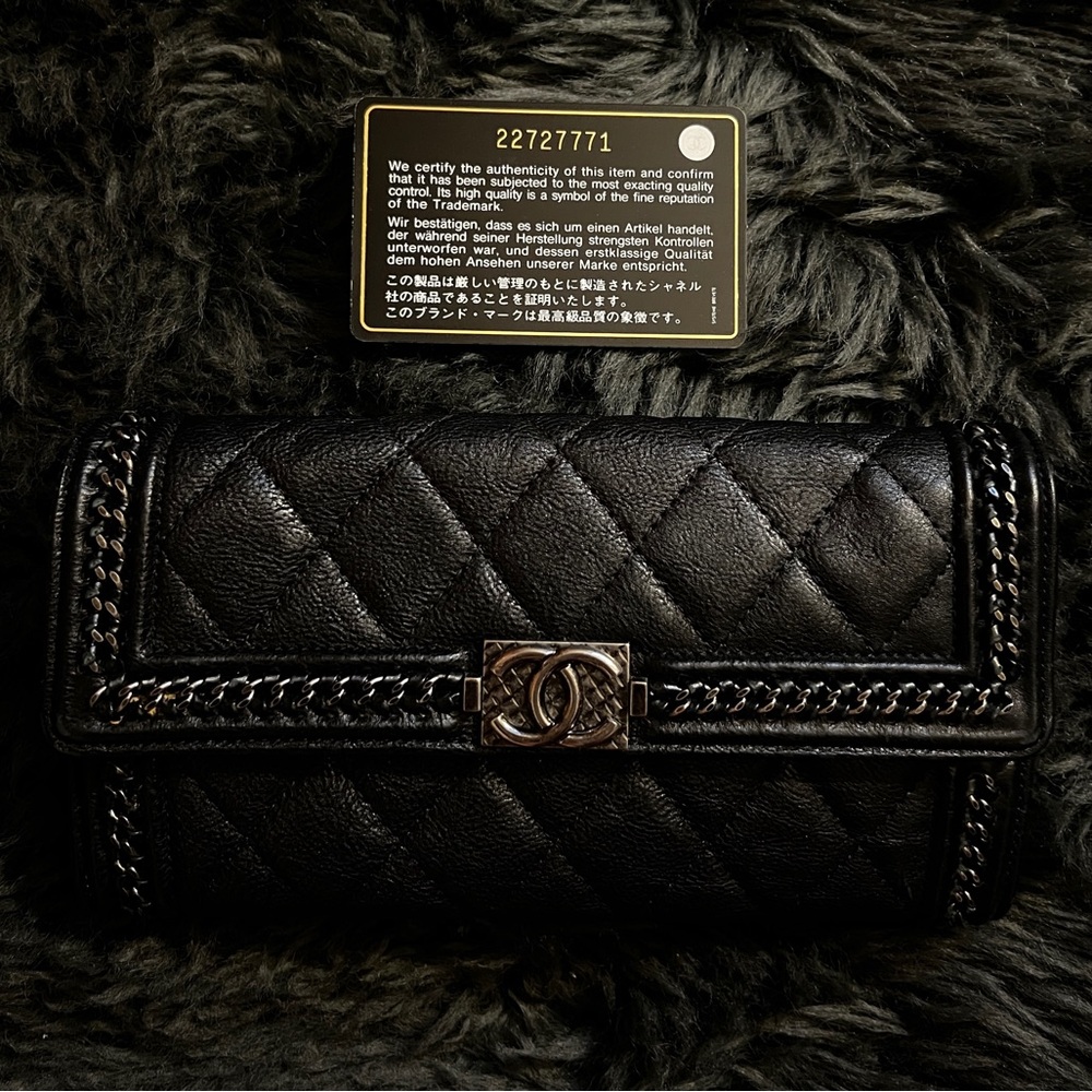 Like NEW Chanel Leboy style wallet